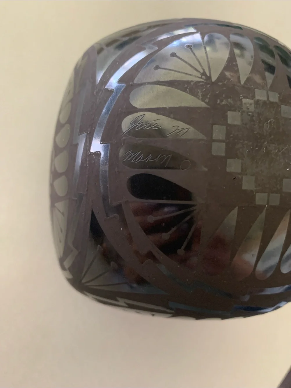 MATA ORTIZ Signed Blackware 5” X 4.50 Vase/Seed Pot. Handmade Mexican Pottery